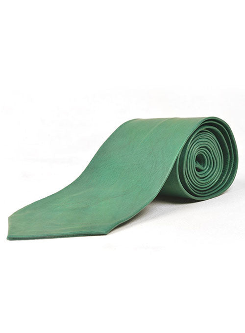 Soft Basque Green Leather Tie - StudioSuits