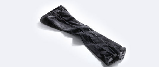 Should I Choose Dark or Light-Colored Jeans