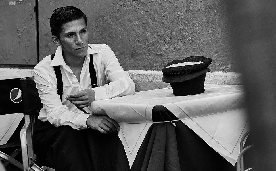 How to Wear Suspenders with a Suit