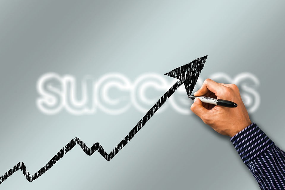 Dressing for Success: 8 Tips to Follow