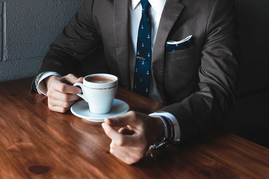 5 Common Mistakes Men Make When Shopping for a Suit