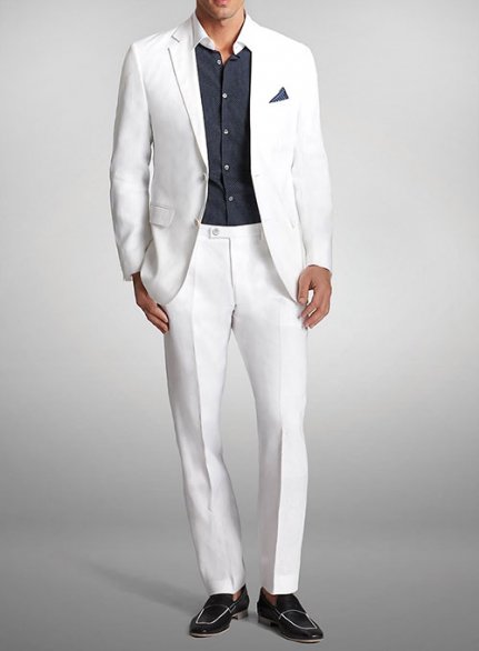 Should You Choose a Cotton or Linen Suit?