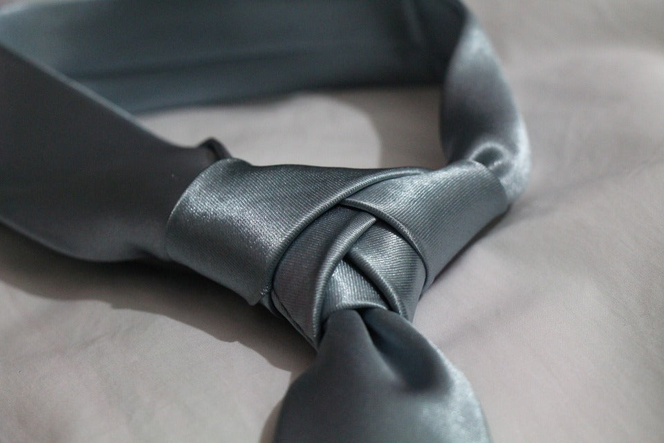 Accessorizing Your Suit (the Right Way)