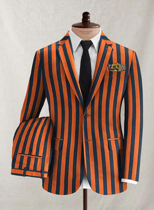 What Is a Red Carpet Suit?