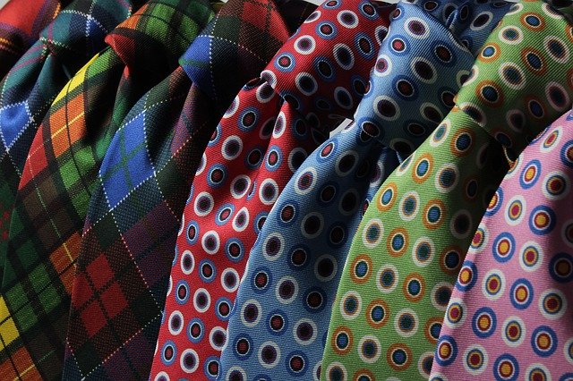 Comparing the Different Types of Men's Ties