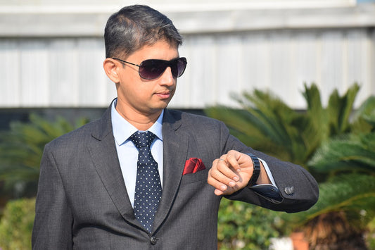 How to Protect Your Suit From Bad Odors