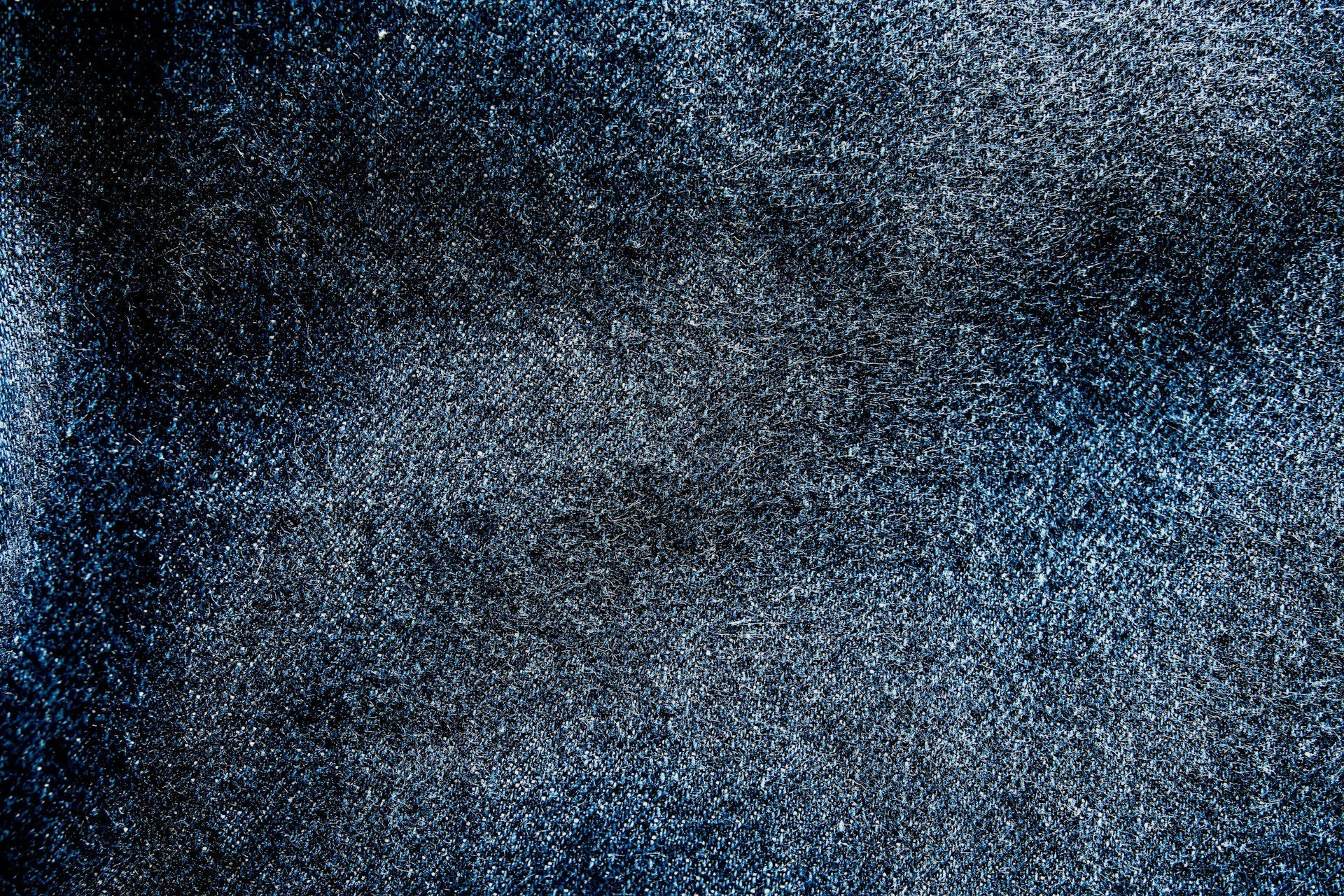 What Is Denim? The Iconic Fabric Behind Jeans - article image
