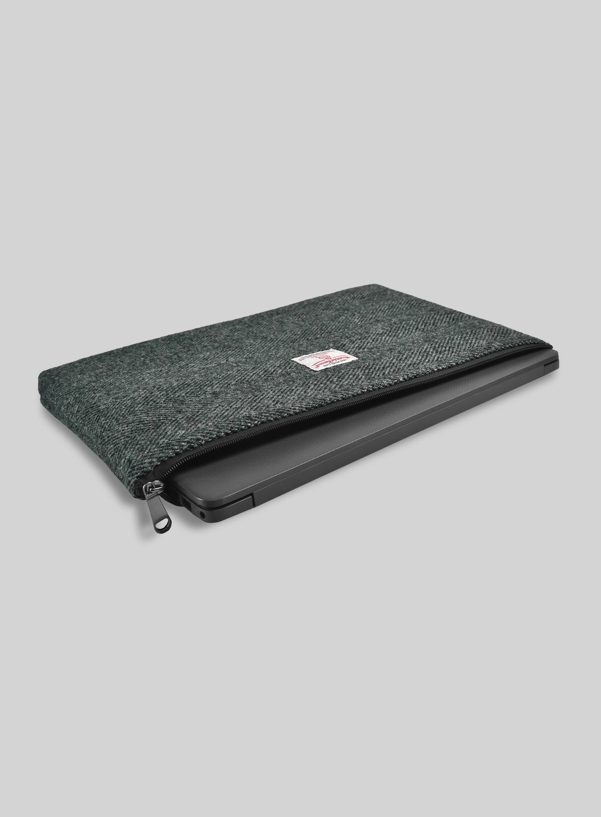 Harris Tweed Laptop Case - StudioSuits