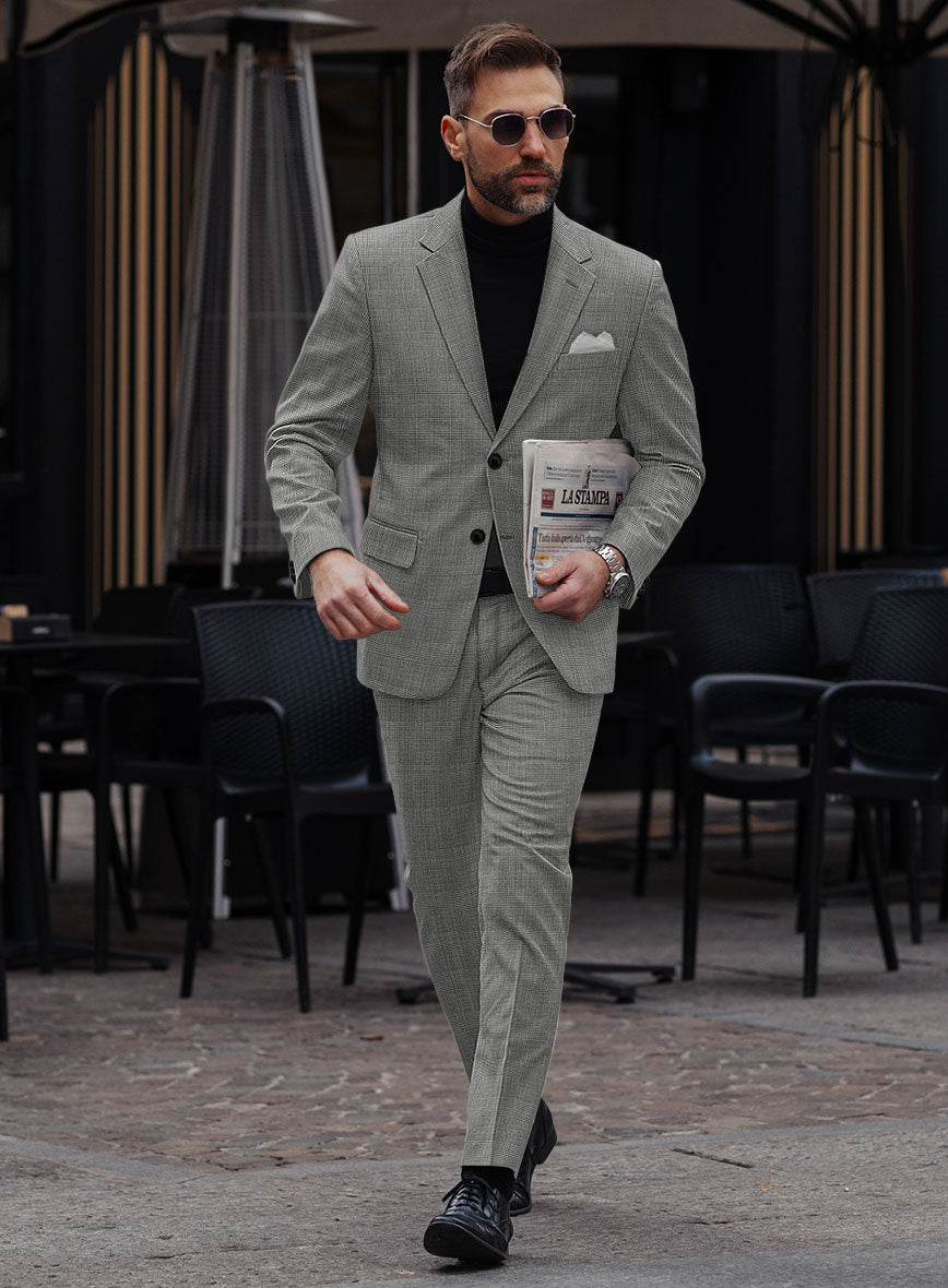 Reda Fivaro Black Checks Wool Suit - StudioSuits