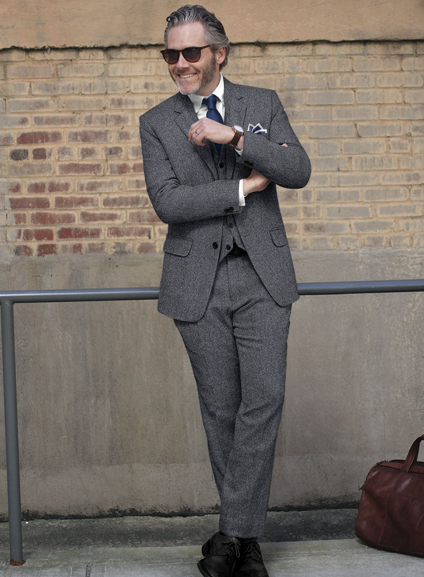 Highlander Heavy Charcoal Herringbone Tweed Suit – StudioSuits